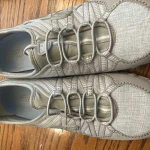 Skechers trainer shoes 7.5